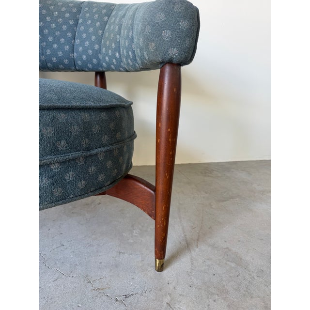 1960s Mid-Century Modern Floating Barrel Lounge Chair in Teal Upholstery With Walnut Frame & Brass Sabots For Sale - Image 9 of 12