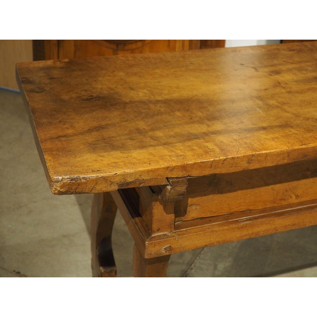 18th Century Single Plank 4-Drawer Walnut Wood Console Table From Spain For Sale - Image 10 of 18