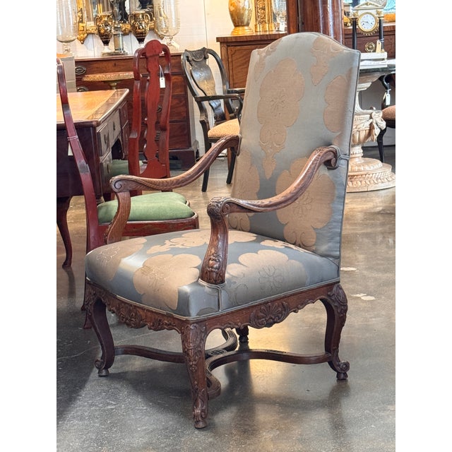 19th Century Pair of French Regence-Style Walnut Armchairs For Sale - Image 11 of 12