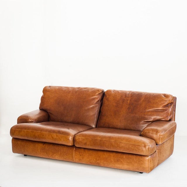 Dimensions of the bed: 180 x 135 cm Leather in very good condition, 3 mm thick, recently nourished and ready to last for...