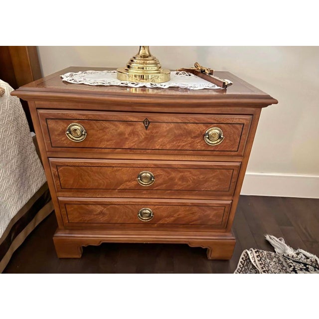 Vintage Drexel Heritage Night Stand in Burlwood and Walnut Marquetry. For Sale - Image 6 of 10