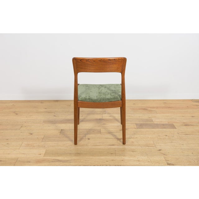 Mid-Century Teak Model 26 Dining Chairs by Henry Kjærnulf for Korup Stolefabrik, Denmark, 1960s, Set of 4 For Sale - Image 12 of 18