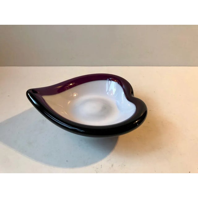 1970s Purple Murano Glass Dish from Seguso, 1970s For Sale - Image 5 of 11