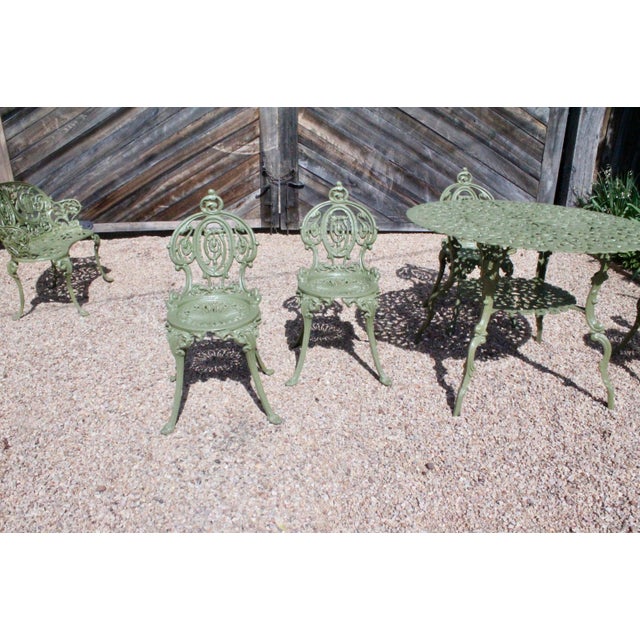 Set of Green Painted Metal Outdoor Garden Furniture: Antique Cameo Pattern, Six Pieces For Sale - Image 6 of 17