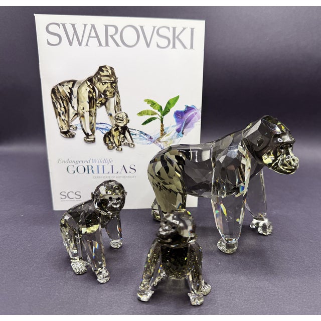 SCS Annual Edition 2009 Gorillas Family from Swarovski, Set of 3 For Sale - Image 13 of 18