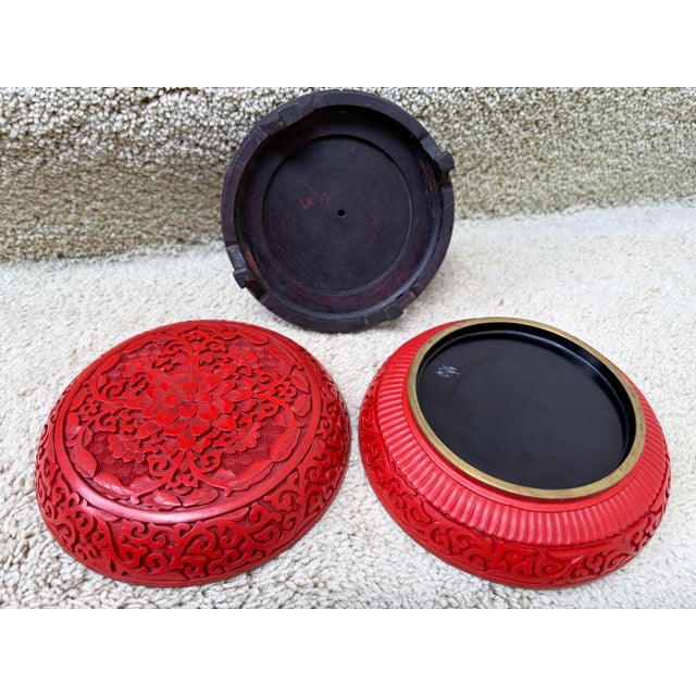 Antique Chinese 6” Carved Peony Cinnabar & Brass Lacquer Box in Mint Condition For Sale In Los Angeles - Image 6 of 7