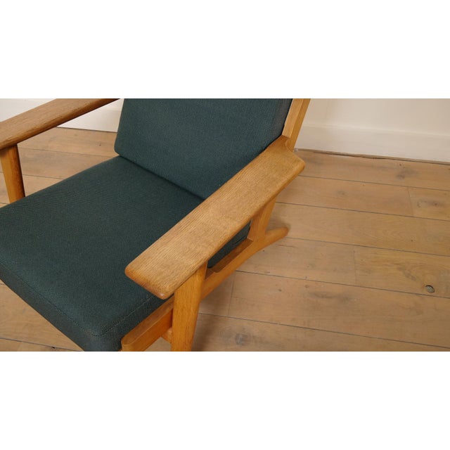 Vintage Model GE290 Lounge Chair by Hans Wegner for Getama For Sale - Image 4 of 18