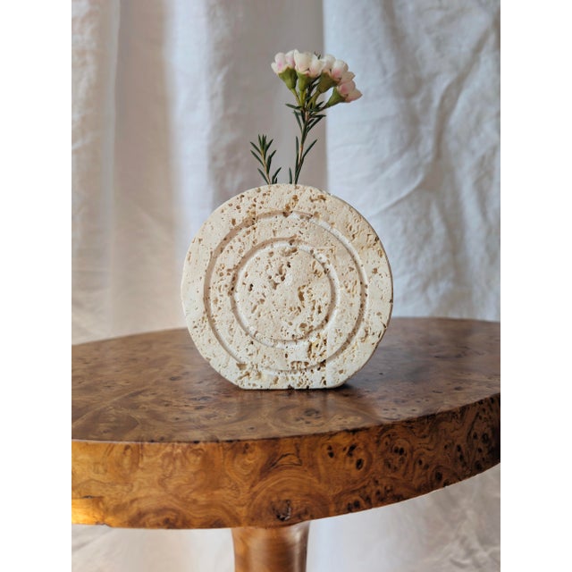A classic vintage travertine bud vase by Fratelli Mannelli. Made in Italy circa 1970s and featuring the original makers...