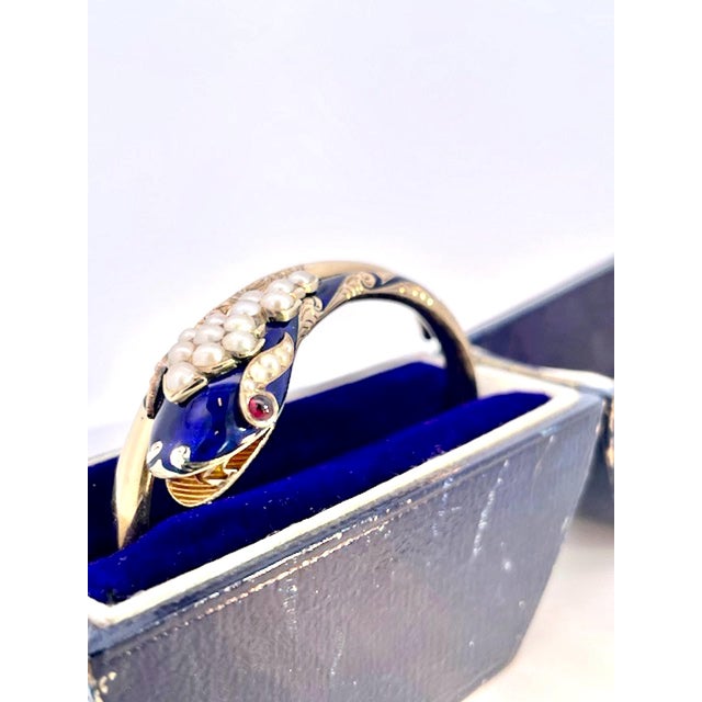 Late 19th Century 14k Cobalt Blue Enamel Snake Bracelet With Pearls For Sale In Los Angeles - Image 6 of 12