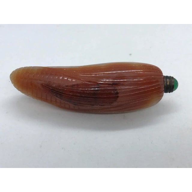 Agate Snuff Bottle in the Shape of an Ear of Corn With White Mice For Sale - Image 4 of 9
