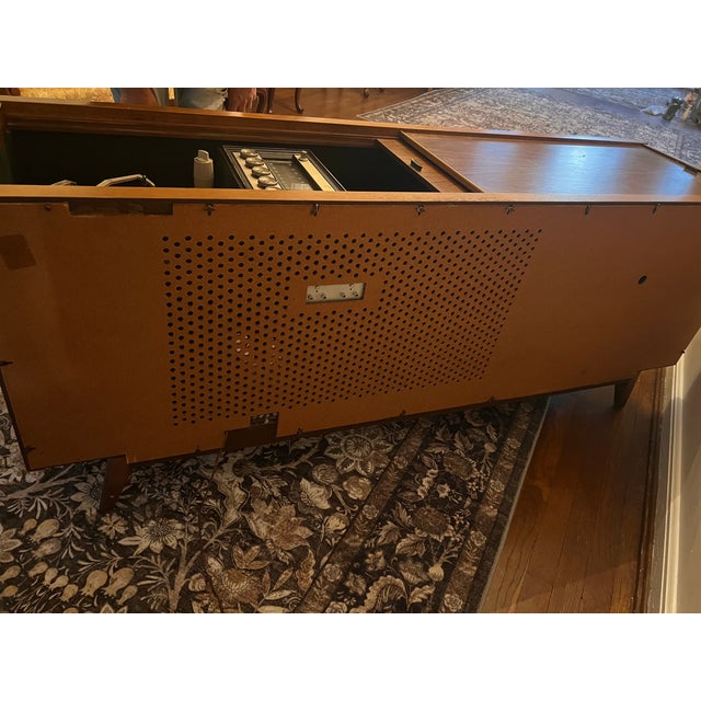 1960’s McM Astroso Sonic Stereo Console For Sale - Image 12 of 12