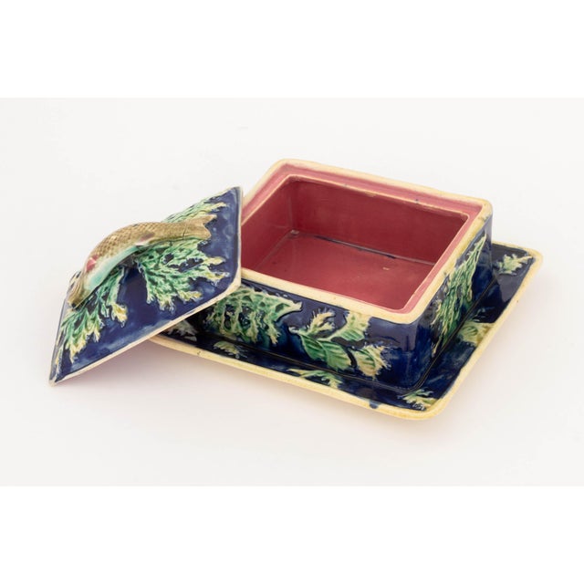 English Majolica Sardine Covered Dishes, 2 For Sale In New York - Image 6 of 11