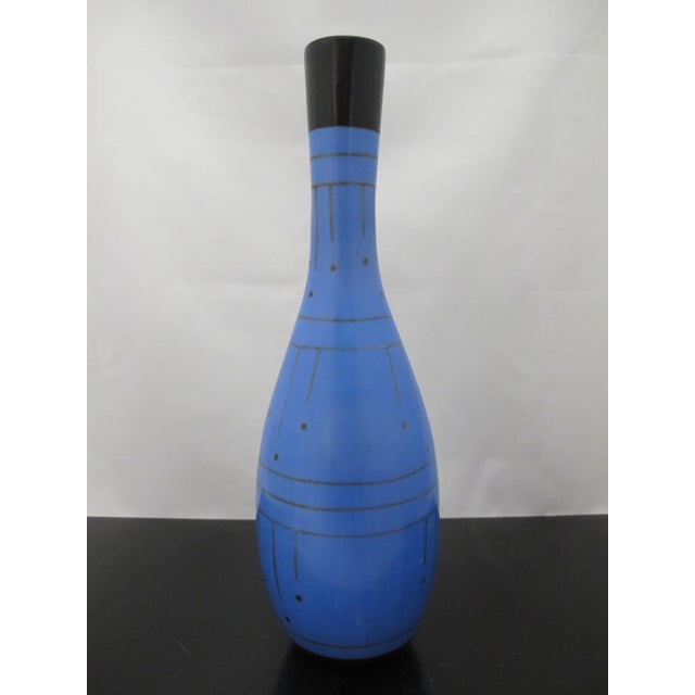 2000 - 2009 Marcelo Prado Chulucanas Peru Pottery Graphic Modernist Bowling Pin Vase For Sale - Image 5 of 9
