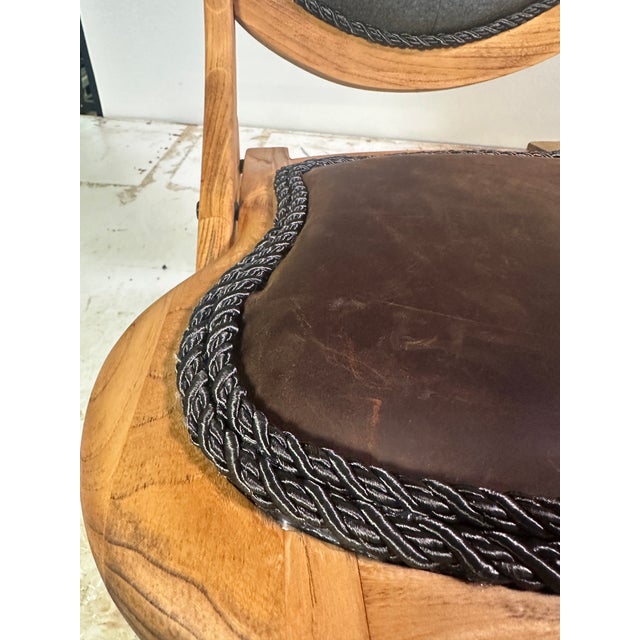 Vintage-Style Folding Rocking Chair — Solid Wood, Genuine Leather Accent Chair For Sale - Image 4 of 7