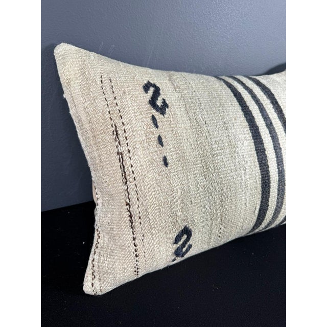 Contemporary Turkish Hemp Pillow Cushion Natural Beige Black Pillow Cushion Cover 16 "x 24" For Sale - Image 3 of 4