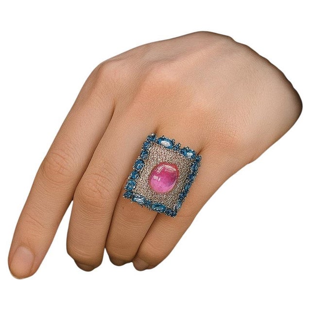 Bochic “Capri” Vintage Ruby & Diamond & Blue Topaz Ring Set In 18K Gold & Silver For Sale In New York - Image 6 of 15