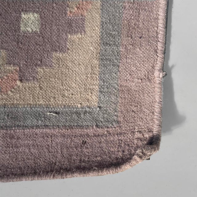 Italian Modern Short-Pile Rug with Geometric Pattern, 1980s For Sale - Image 13 of 15