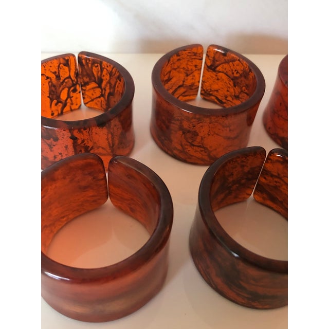 Plastic Vintage Tortoise Motif Lucite Napkin Rings - Set of 8 For Sale - Image 7 of 8