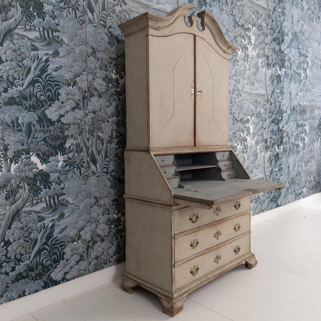 18th C. Swedish Gustavian Period Gray Painted Secretary With Library For Sale - Image 11 of 18