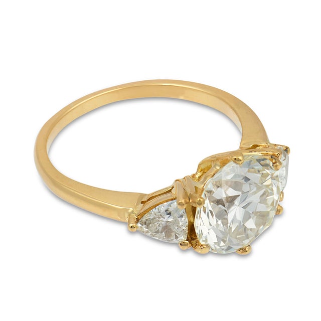 Vintage Gia 3.71 Carat Diamond 18k Yellow Gold Engagement Ring, Size 7.5 For Sale - Image 4 of 7