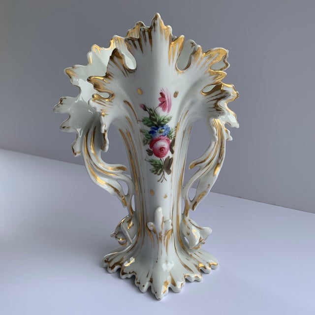 Hudson Valley Hand-Painted Flower Vases - A Pair - Gold/Floral For Sale - Image 4 of 8
