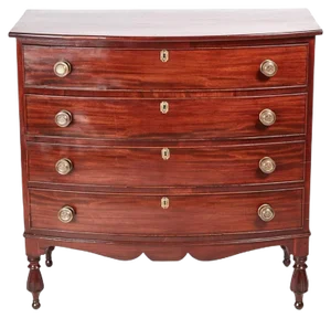Antique American Georgian Mahogany Bowfront Chest of Drawers