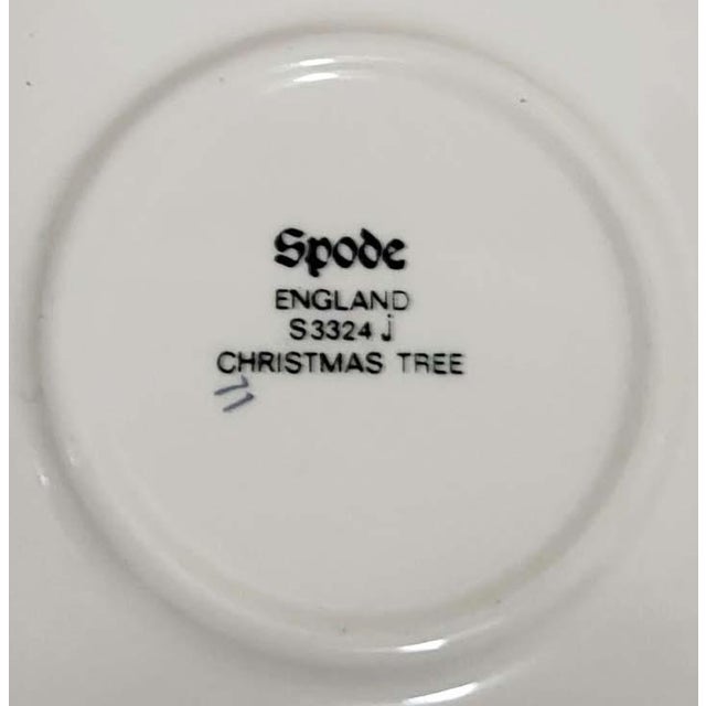 English 1980s Traditional Spode Christmas Tree Pattern Flat Cups & Saucers - Set of 4 For Sale - Image 3 of 3