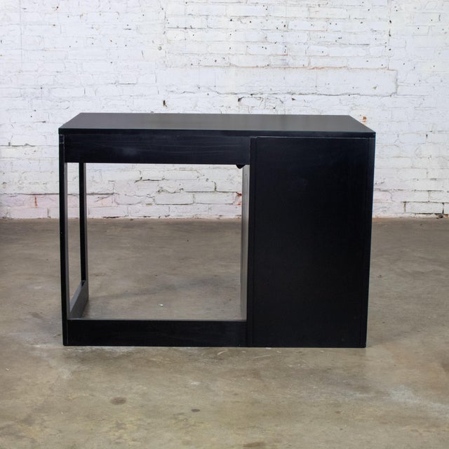 Mid 20th Century Mid-20th Century MCM Desk by Sligh Furniture Cross Country Line With Black Painted Frame For Sale - Image 5 of 17