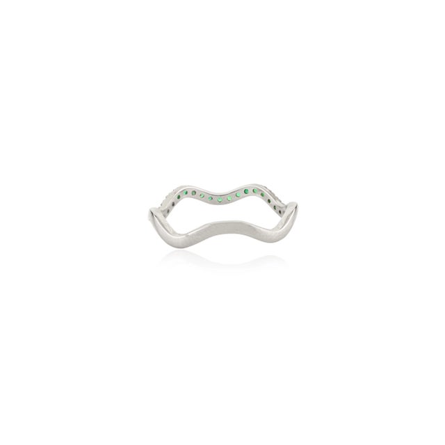 Metal Zambian Emerald Stackable Wave Band Size 5 in 14k Solid Gold For Sale - Image 7 of 12