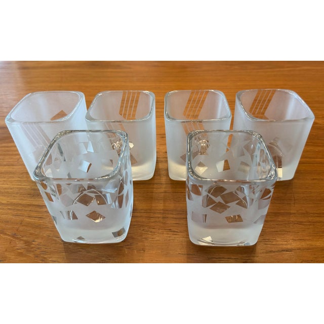 Set of 6 vintage 1980s whiskey or lowball glasses with a frosted geometric design. Made by Robert McCandless and signed...
