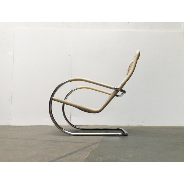 Classic steel tube Kragsessel from reputable manufacturer Tecta after an original design by Anton Lorenz from the 30s....