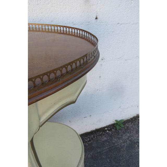 1960s White Furniture French Pained Two Tiers Bar Liquor Cart Server For Sale - Image 9 of 18