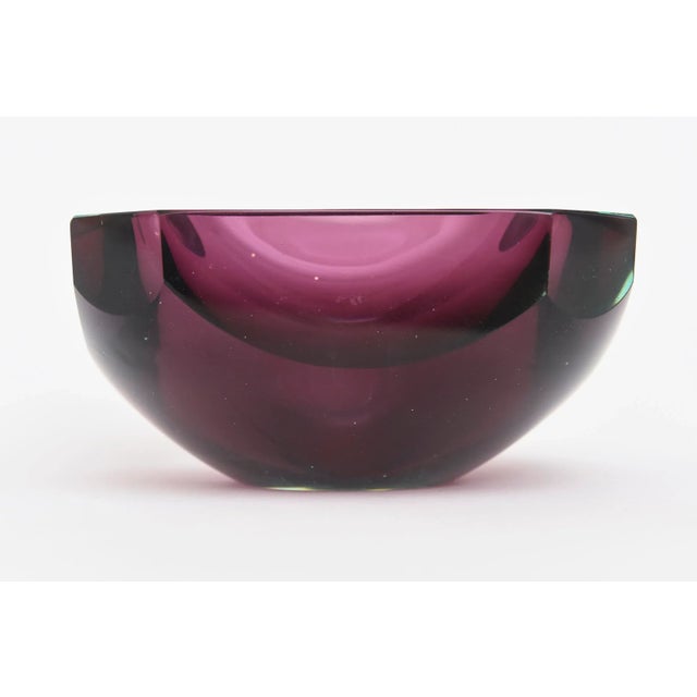 Purple Vintage Murano Faceted Paddled Glass Bowl Emerald Green and Purple, 1960's For Sale - Image 8 of 11