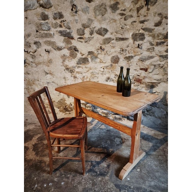 French Bistro Table in Pine, 1930s For Sale - Image 10 of 15