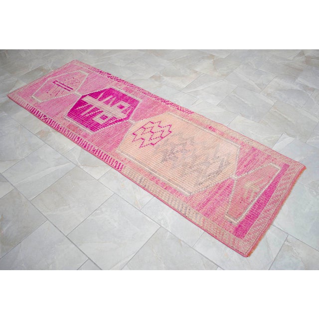Textile Vintage Turkish Hand-Knotted Runner Rug Pink Hallway Kitchen Decor - 2′10″ × 8′8″ For Sale - Image 7 of 13