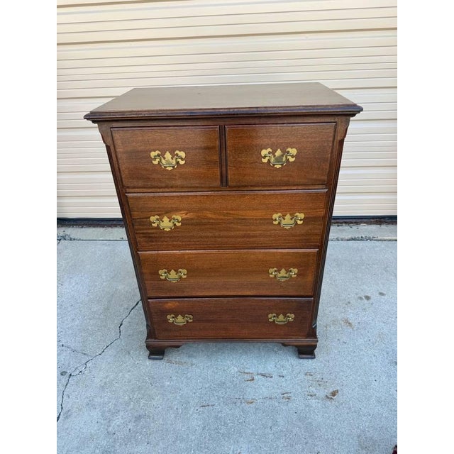 Chippendale Early 20th Century Georgian Court Style Chest of Dresser by Lammerts Furniture For Sale - Image 3 of 12