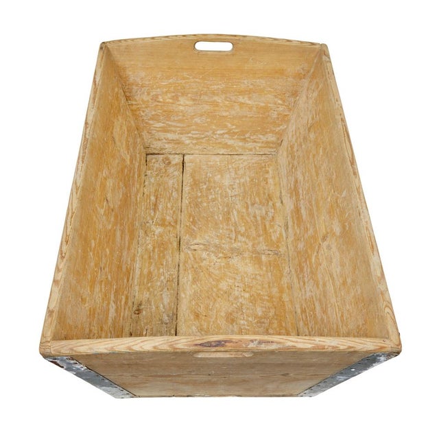 Swedish Pine Dough Bin, 1880 For Sale - Image 6 of 8