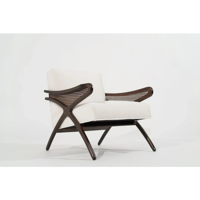 Mid-Century Modern Mid-Century Modern Butterfly Lounge Chair in Mohair, Circa 1960s For Sale - Image 3 of 13