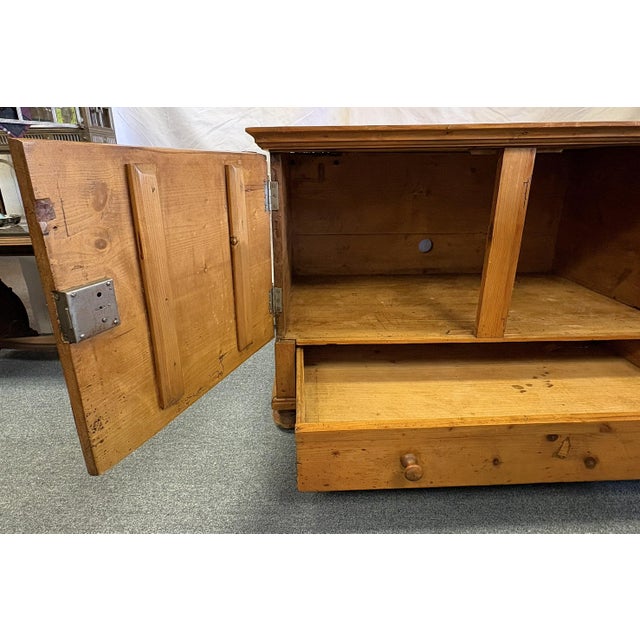 Antique Rustic Primitive Pine Two Door Cabinet With Drawer, Locks, and Key For Sale - Image 13 of 18