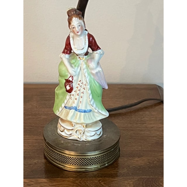 Early 20th Century Vintage Meissen Style Small Figure Lamp For Sale - Image 5 of 7