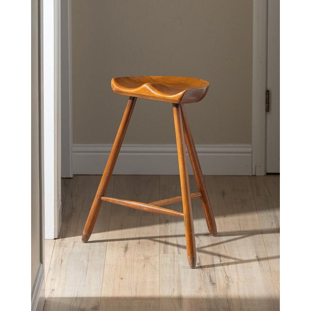 Mid-Century Modern Vintage Scandinavian Modern Sculptural Beech Tripod Stool For Sale - Image 3 of 17