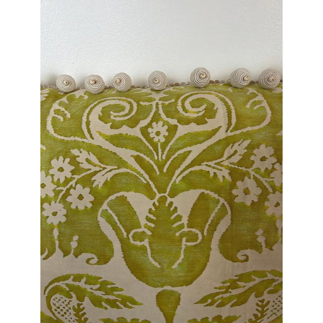 Pair of Mariano Fortuny Pillows - With Designer Pom-Pom Trim For Sale In Los Angeles - Image 6 of 18