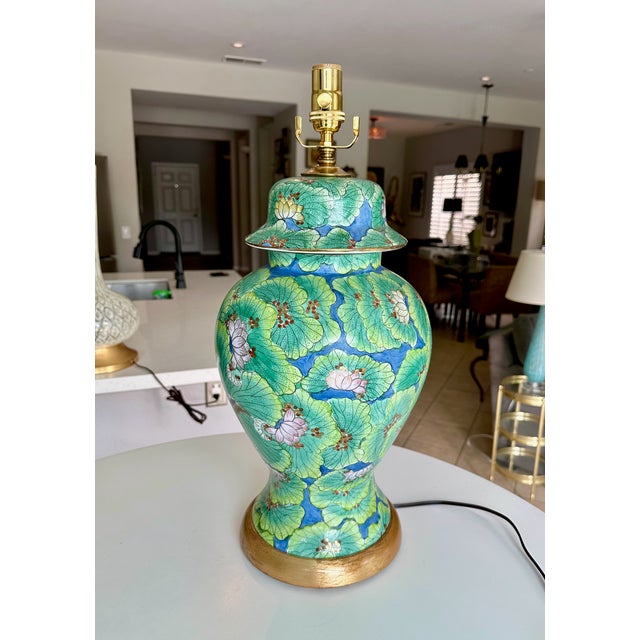 1960s Single Chinese Green Lotus Flower Porcelain Table Lamp For Sale - Image 5 of 18