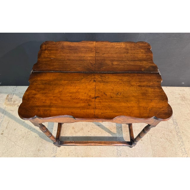 Late 19th Century Queen Anne Walnut Tea Table, 1890s For Sale - Image 5 of 13