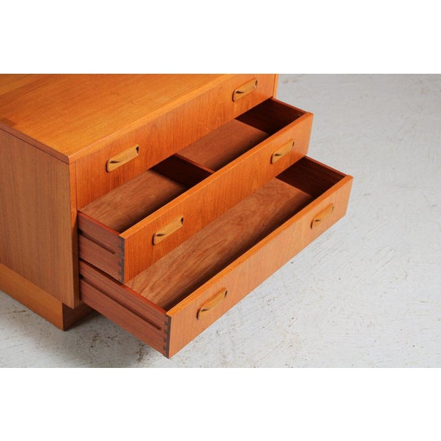 Wood Mid-Century Range Chest of Drawers from G Plan Fresco, 1960s For Sale - Image 7 of 8