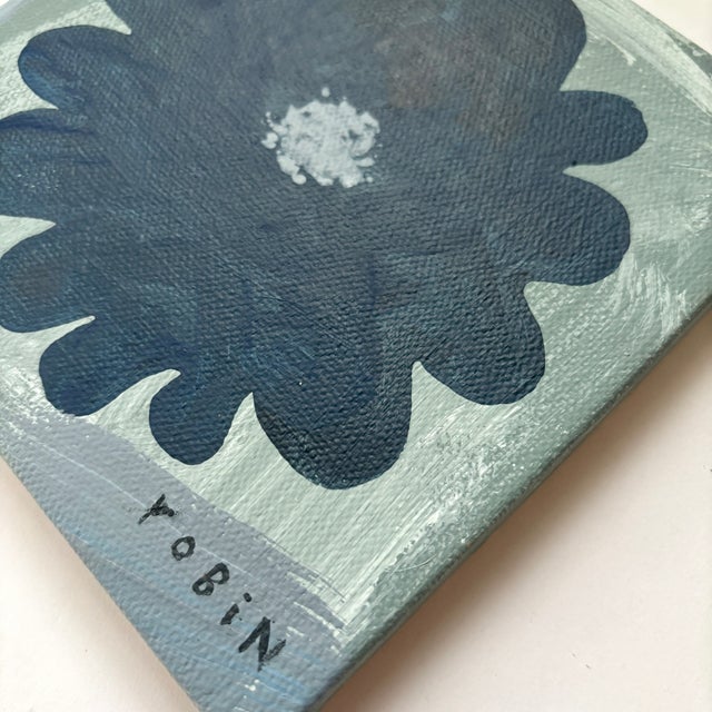 Flower Twenty Two. Mini Painting by Robin Zingone. For Sale - Image 4 of 4