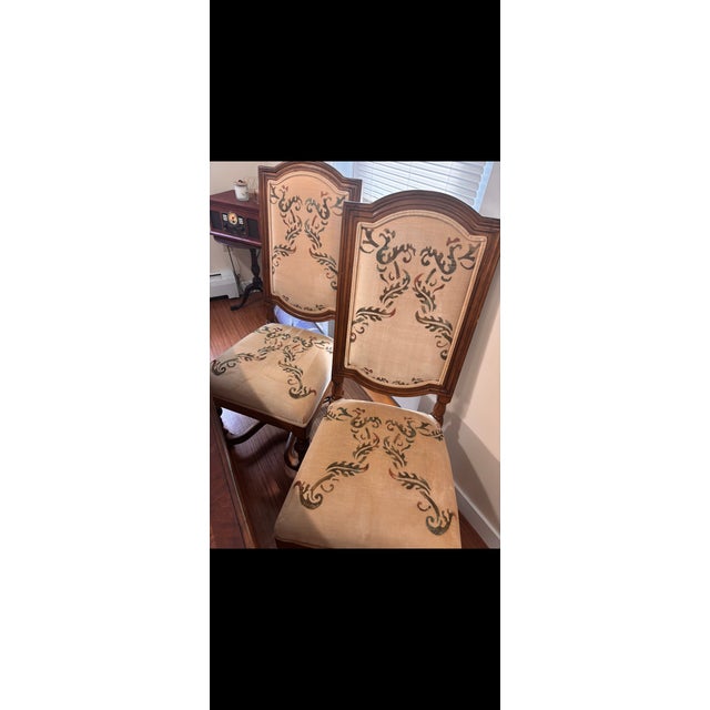 French Provincial Vintage French Provincial Style Dining Chair Set of 6 For Sale - Image 3 of 4