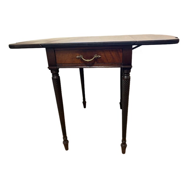 Chippendale Style Mahogany Vintage Drop Leaf Spiral Leg Occasional Table For Sale