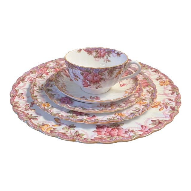 Spode “Irene” Bone China 5 Piece Place Place Setting- Vintage For Sale