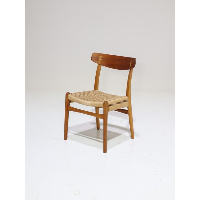 Carl Hansen & Søn Vintage Dining Chairs in Oak by Hans J. Wegner for Carl Hansen & Søn, 1950s, Set of 4 For Sale - Image 4 of 18